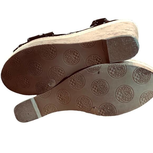 Vince camuto Rina patent leather shoe sandal  wedges size 7.5 by measurements - Picture 12 of 12